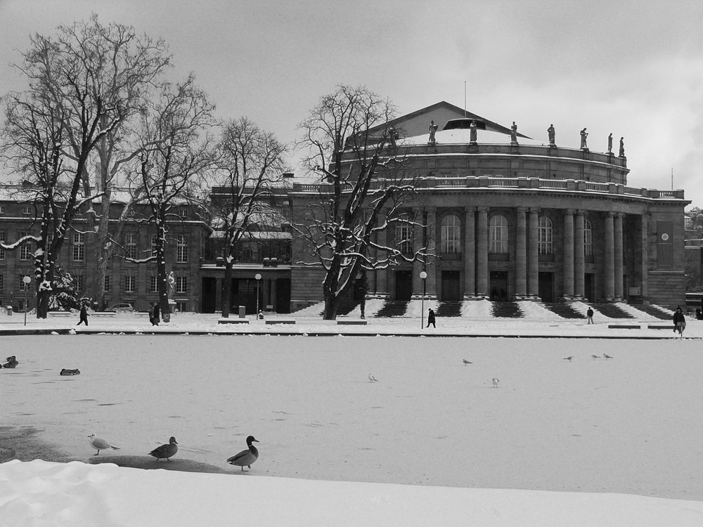 Staatstheater Stuttgart im Winter