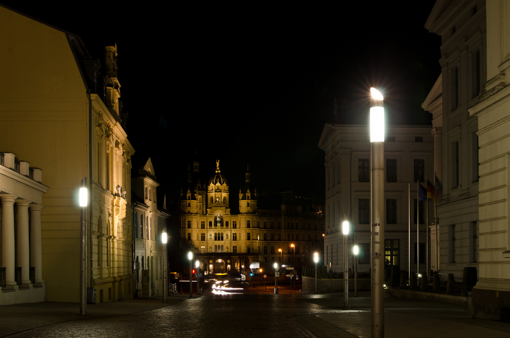 Staatstragendes Gelände