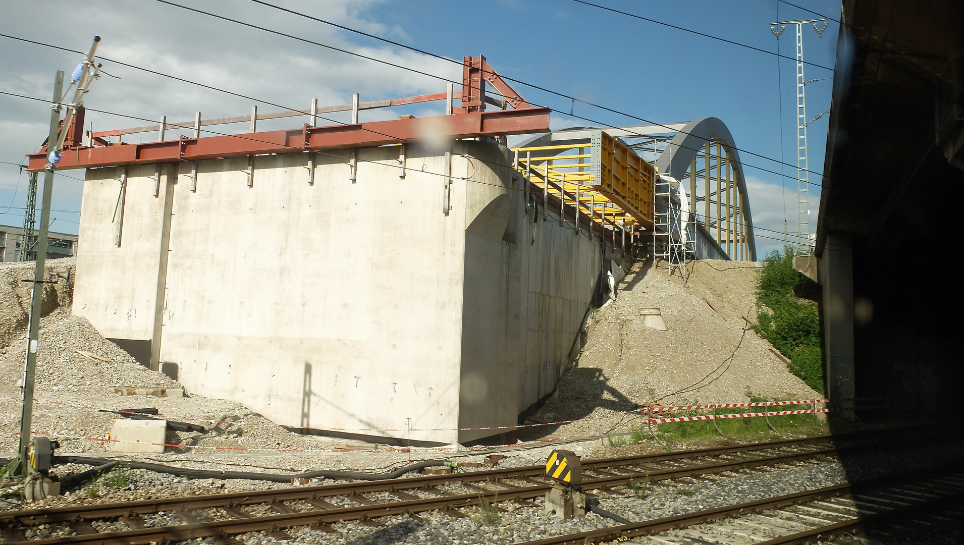 Stabbogenbrücke (2 von 5)