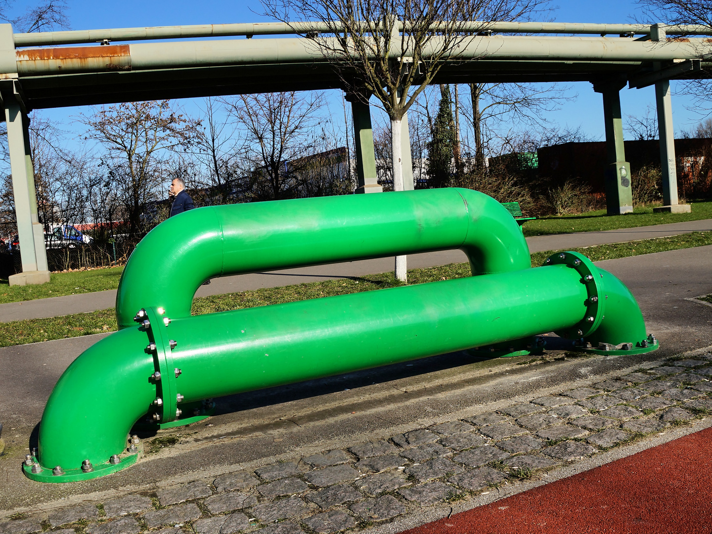 Stabile Sitzbank in Glückauf Park