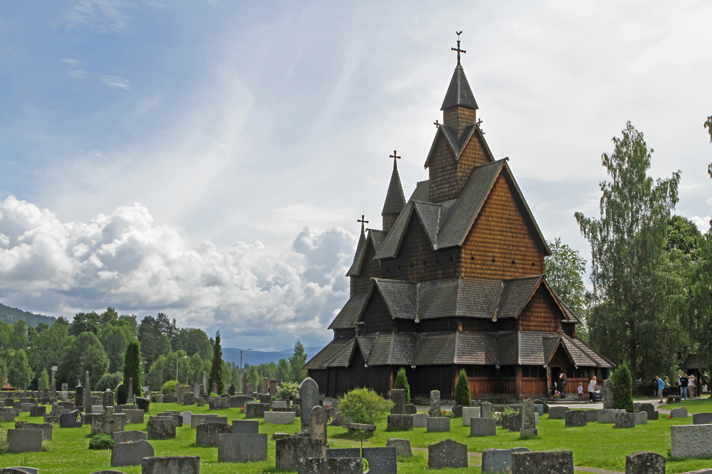 Stabkirche Heddal in Norwegen (frontansicht)