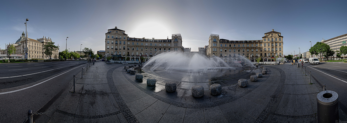 Stachus (Karlsplatz) Panorama München