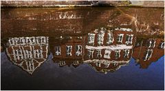 Stade unter Wasser