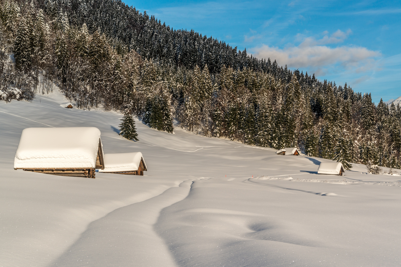 Stadel im winterlichen Gewand