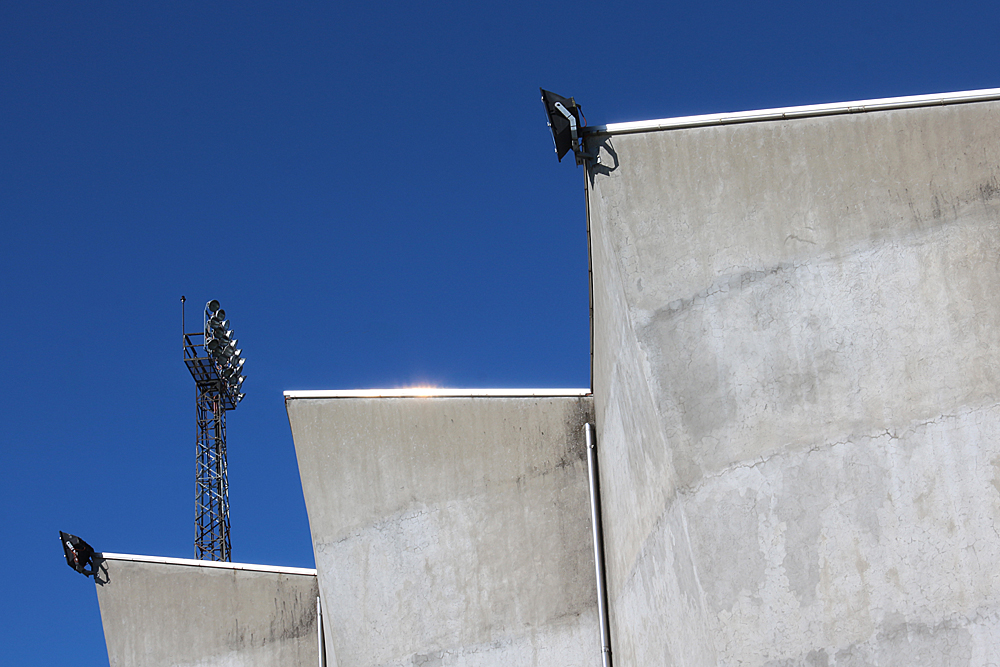 Stadion mit Ecken und Kanten