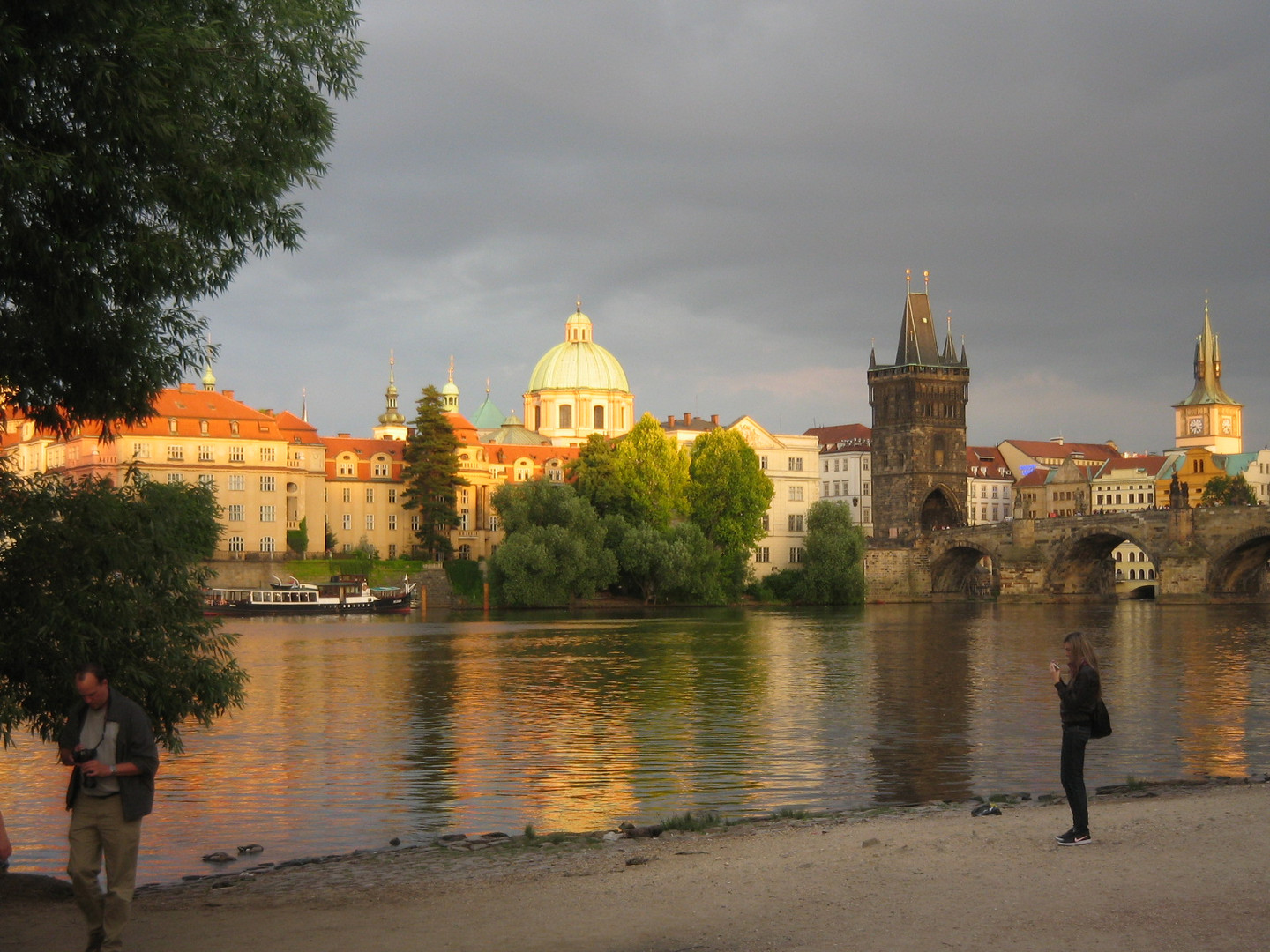 Stadt am Fluss