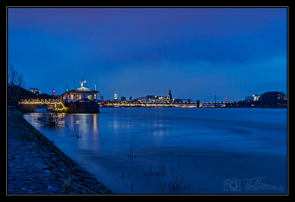 Stadt Am Fluss Stadt Am Fluss
