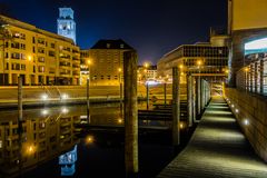 Stadt am Fluss - Balkon mit Aussicht