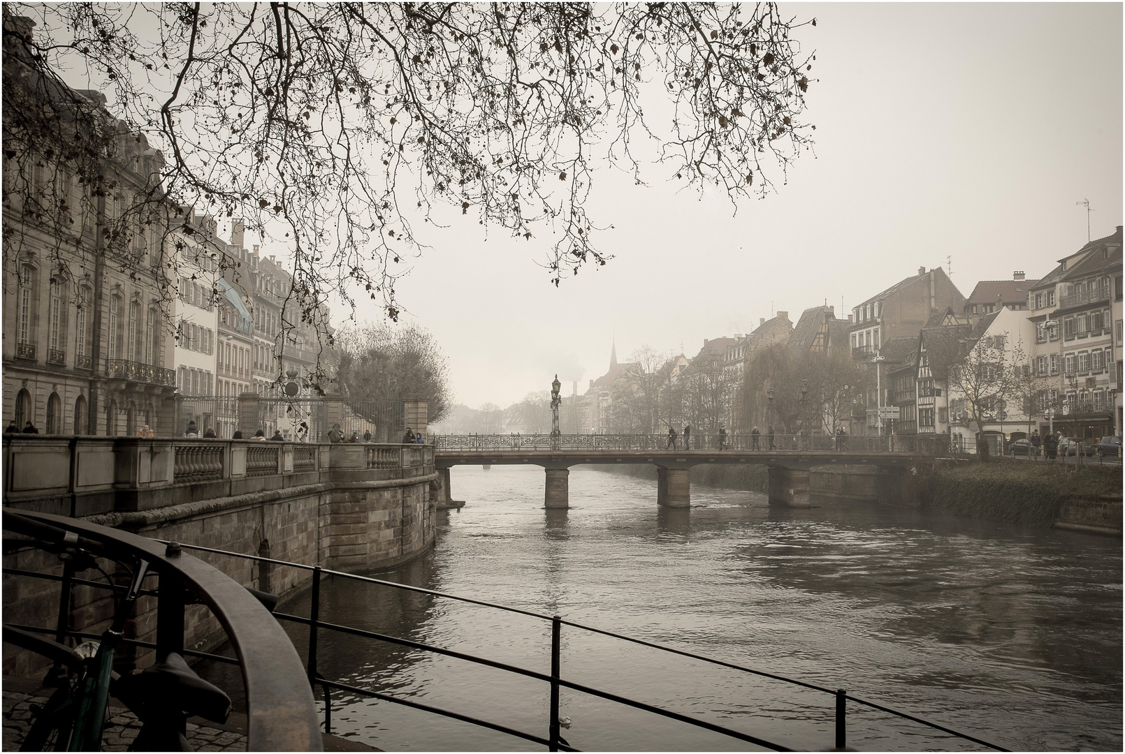 Stadt am Fluss