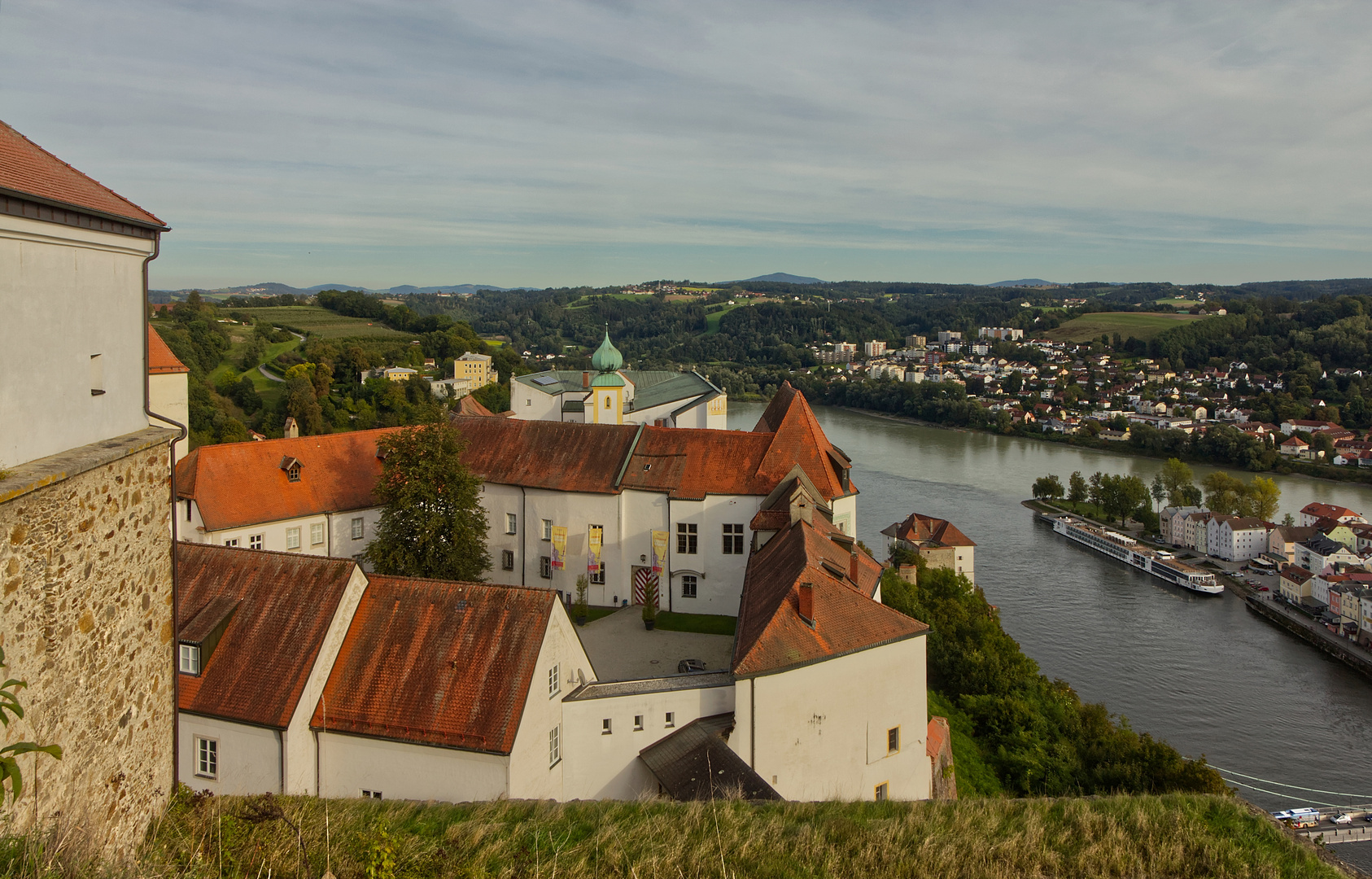 Stadt an drei Flüssen