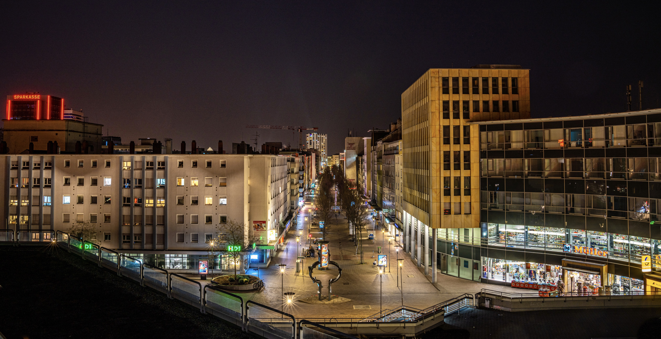 Stadt bei Nacht 