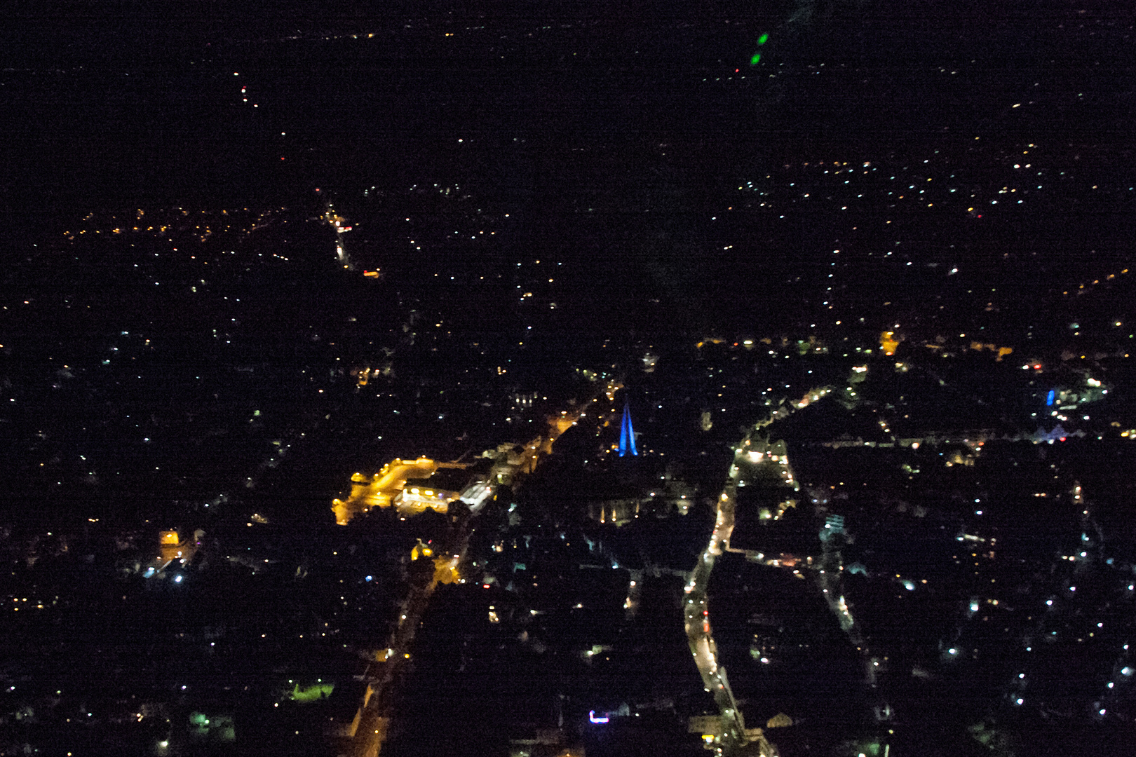 Stadt bei Nacht