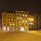 Stadt der Lichter - Lenbachplatz nachts in München