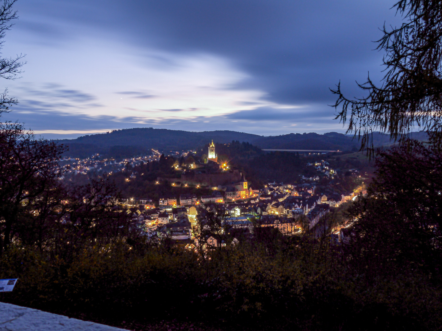 Stadt Dillenburg am Abend 4