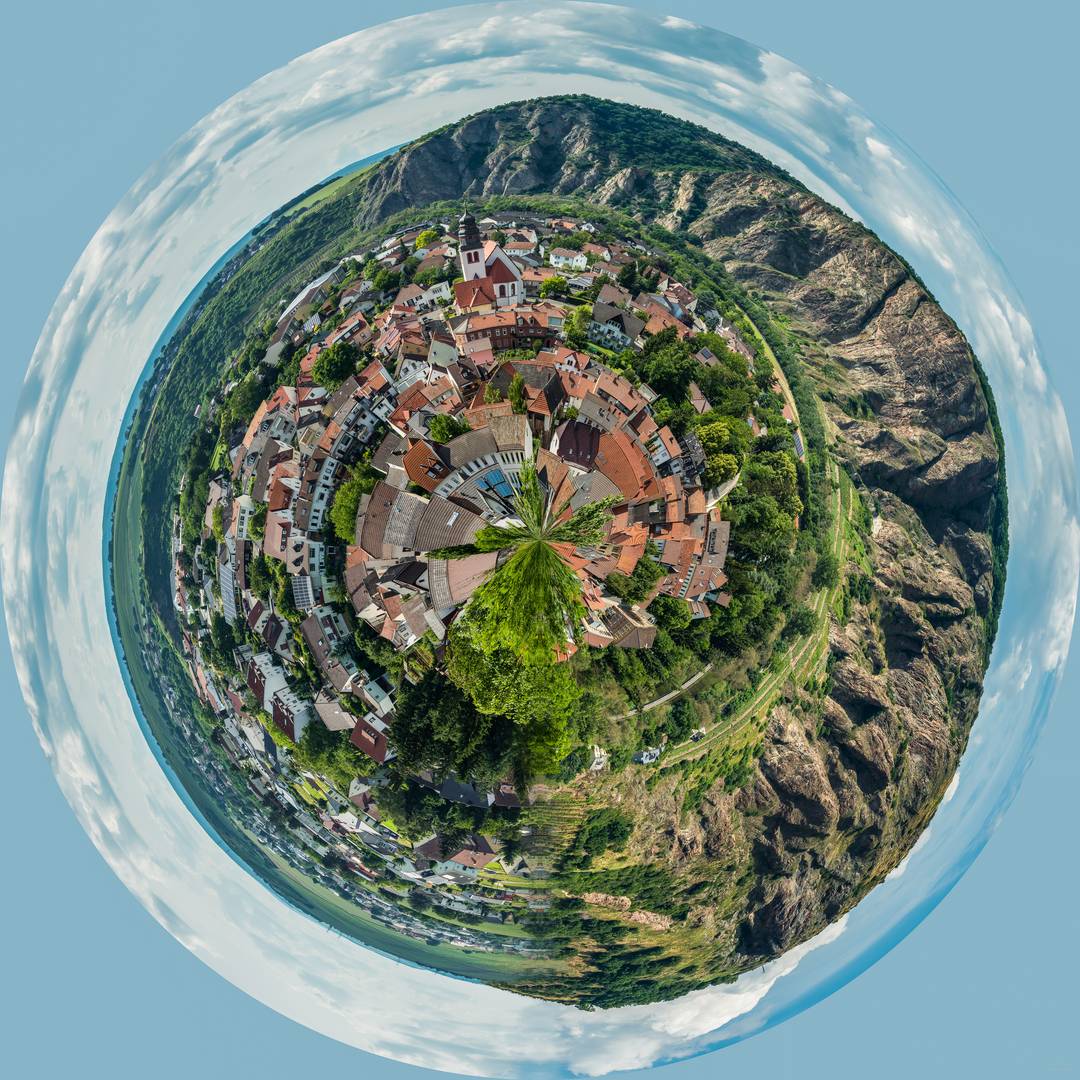 Stadt Ebernburg mit Rotenfels - Little Planet