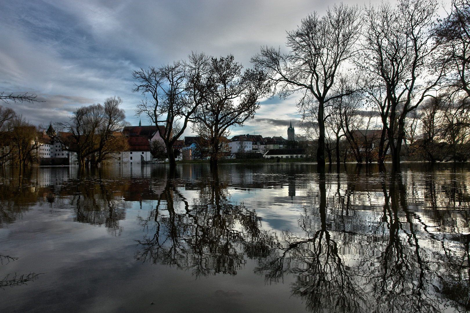 stadt im fluss