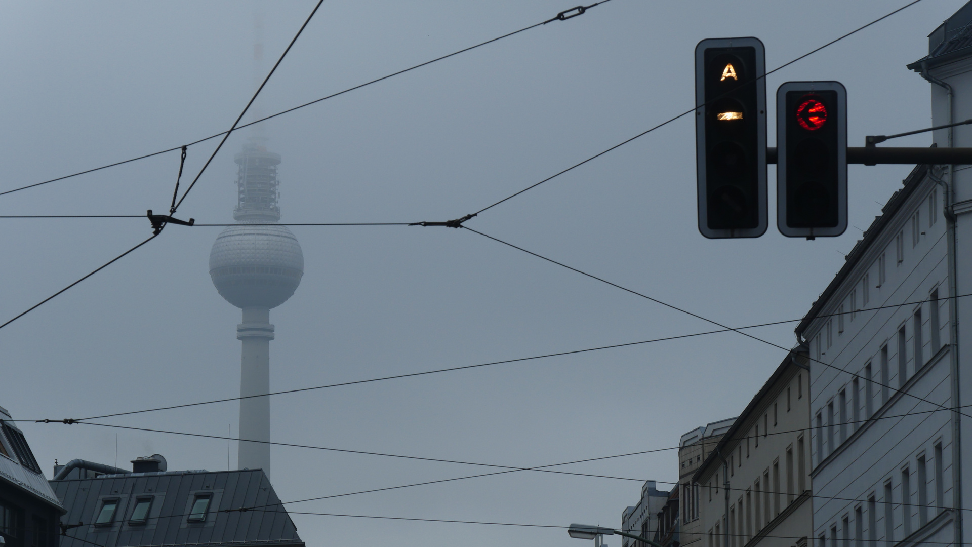 Stadt im Nebel