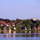 Stadt Plön im späten Sonnenlicht