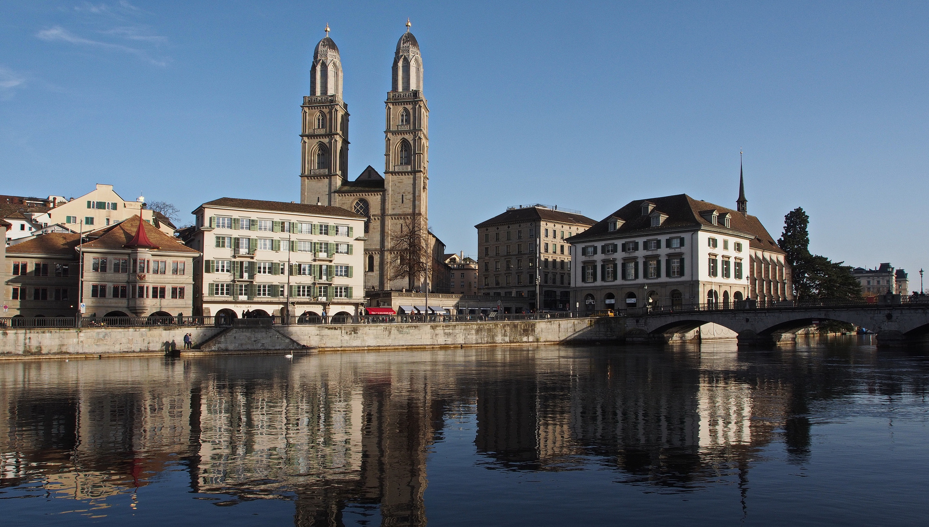 Stadt Zürich, Blick auf das Grossmünster