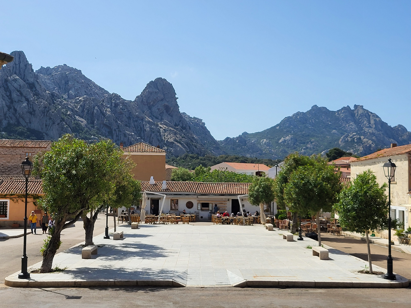 Stadtansicht San Pantaleo, Sardinien