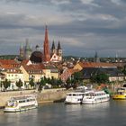 Stadtansicht von Würzburg am Abend vor Sonnenuntergang