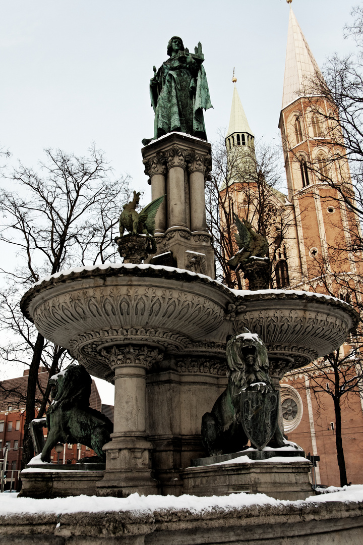 Stadtansichten - Heinrichsbrunnen