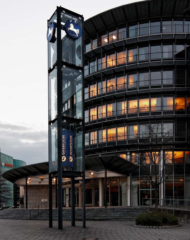 Stadtansichten - Neubau Öffentliche Sachversicherung