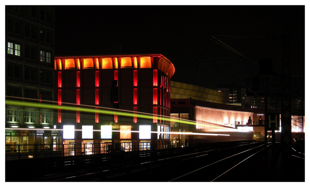 Stadtbahn am Abend