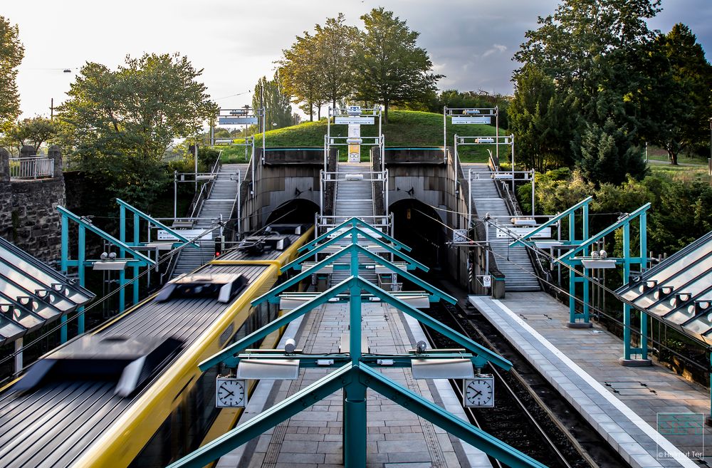 Stadtbahn aus der Röhre