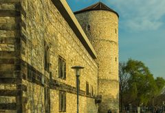 Stadtbefestigung - Beginenturm mit Stadtmauer/Hannover