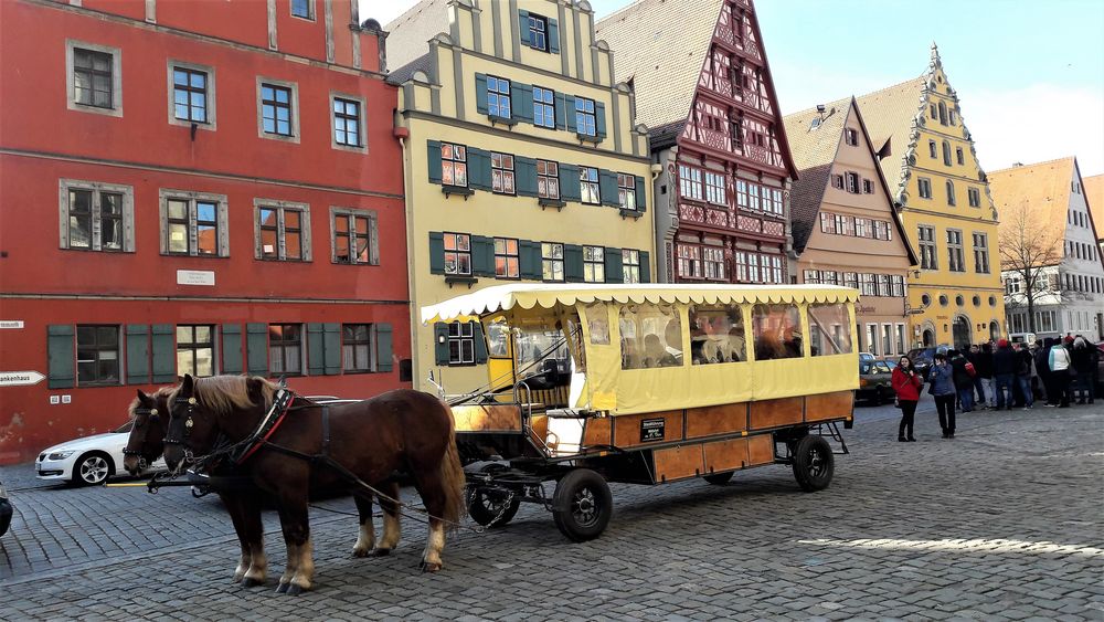 Stadtbesichtigung in Dinkelsbühl auf dem Planwagen