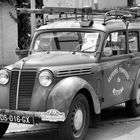 Stadtfest Müllheim, Oldtimertreffen, Renault Juvaquarte, Baujahr 1954, 845 ccm, 6 PS