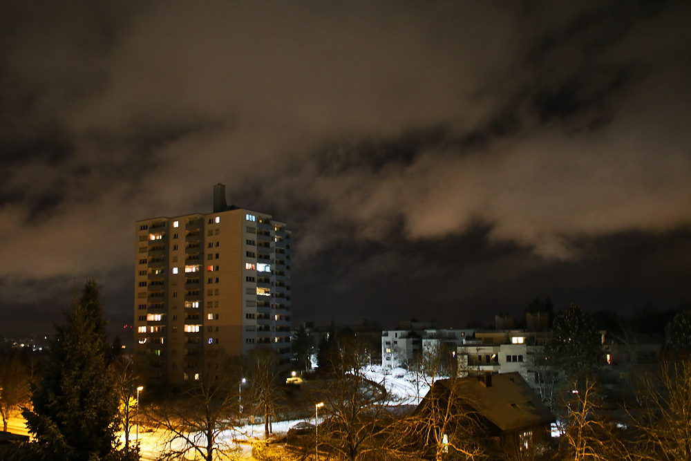 Stadtgebiet bei Nacht