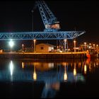 Stadthafen Rostock Kran bei Nacht