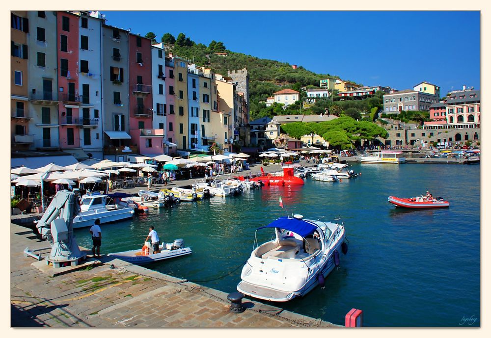 ~ Stadthafen von Porto Venere ~