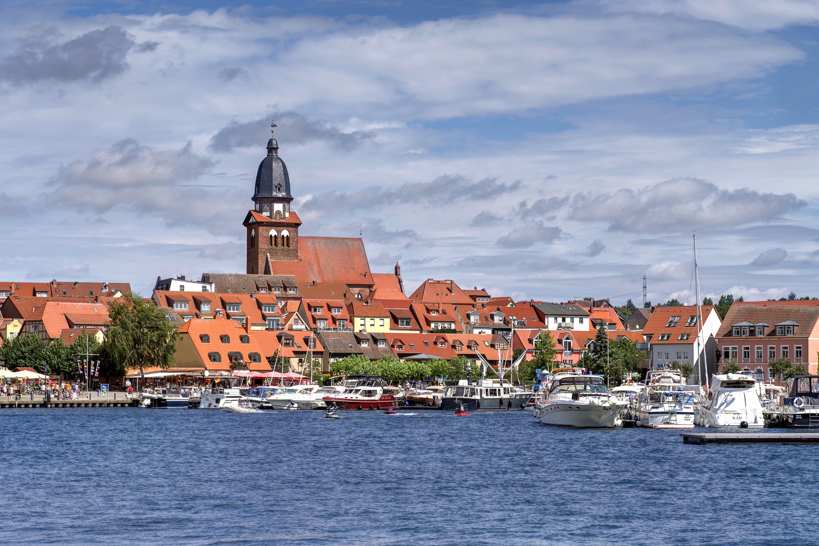 Stadthafen Waren