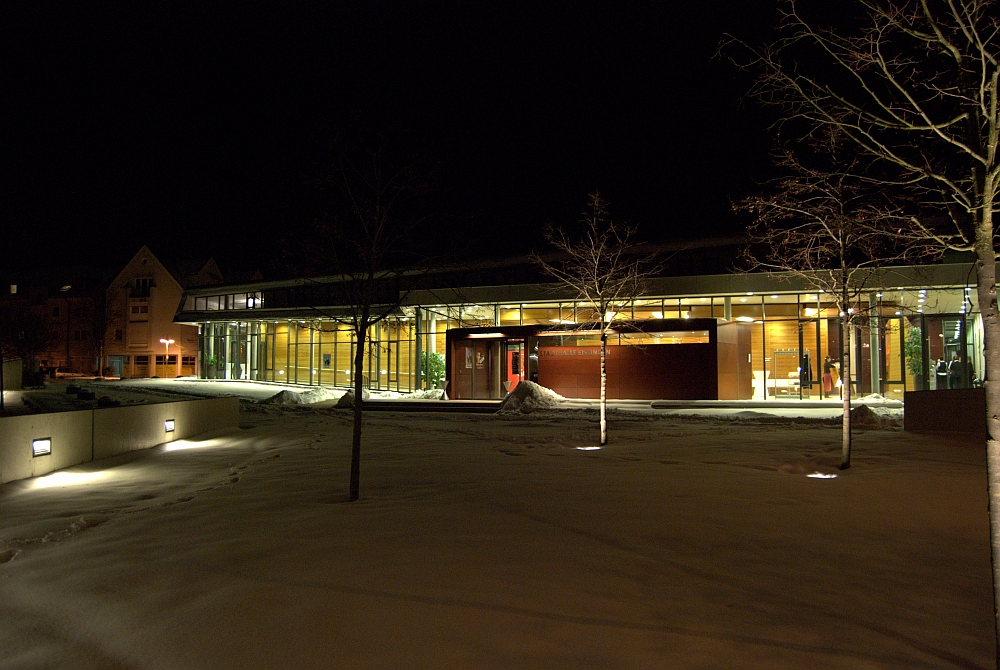 Stadthalle Eislingen im Schnee