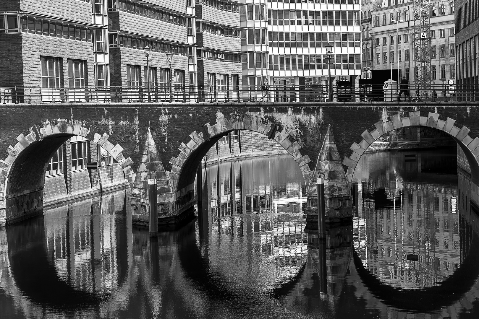 Stadthaudbrücke/Hamburg