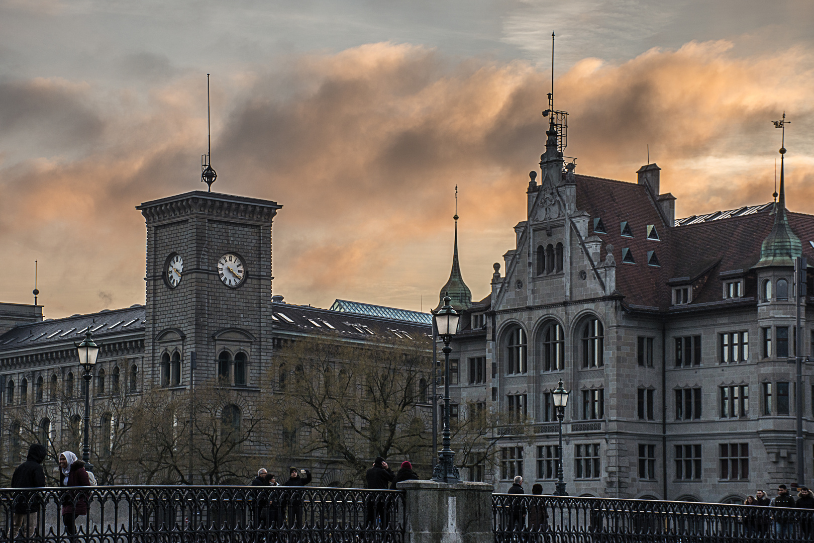  Stadthaus Zürich