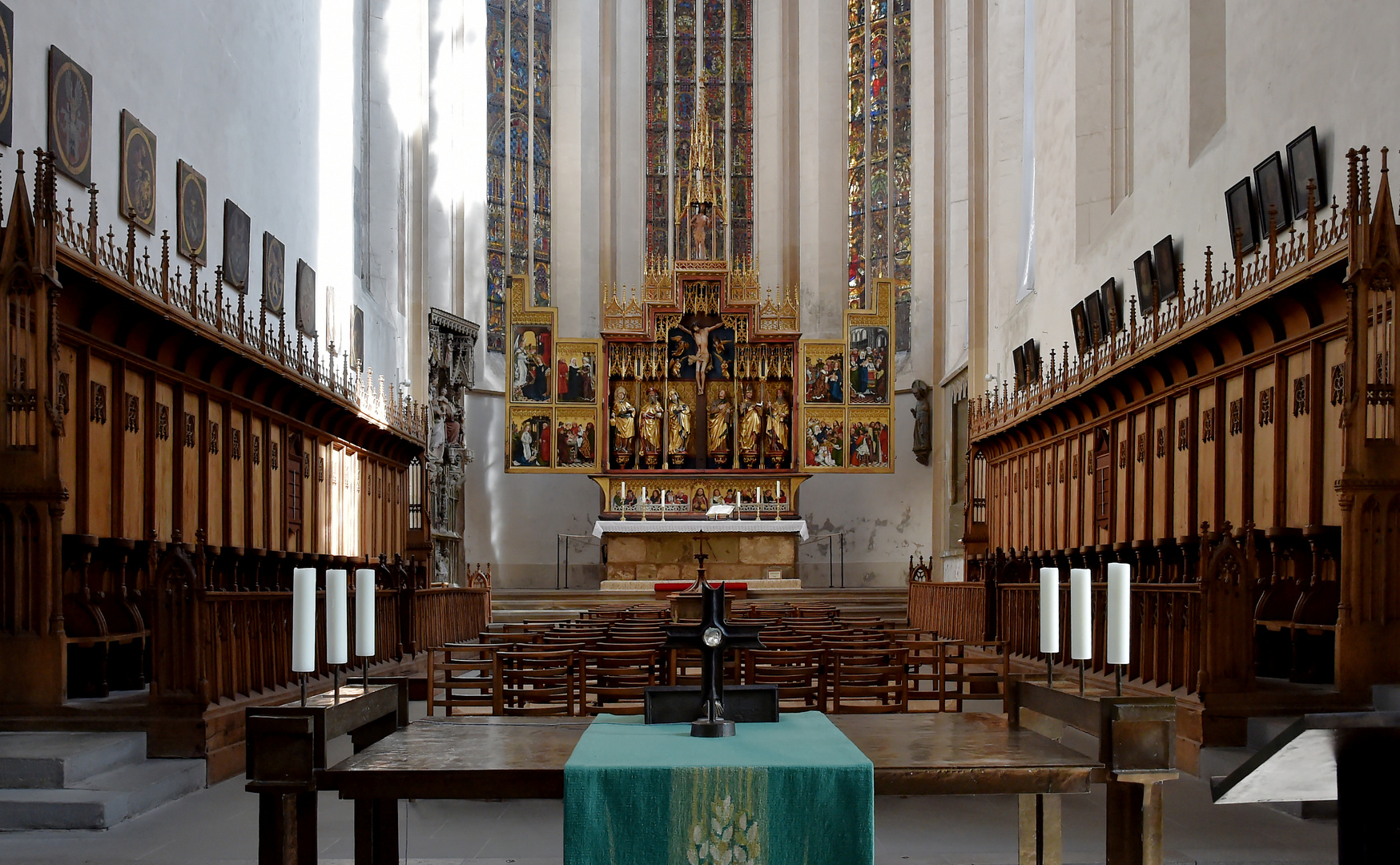 Stadtkirche St. Jakob Rothenburg Blick durch den Chor