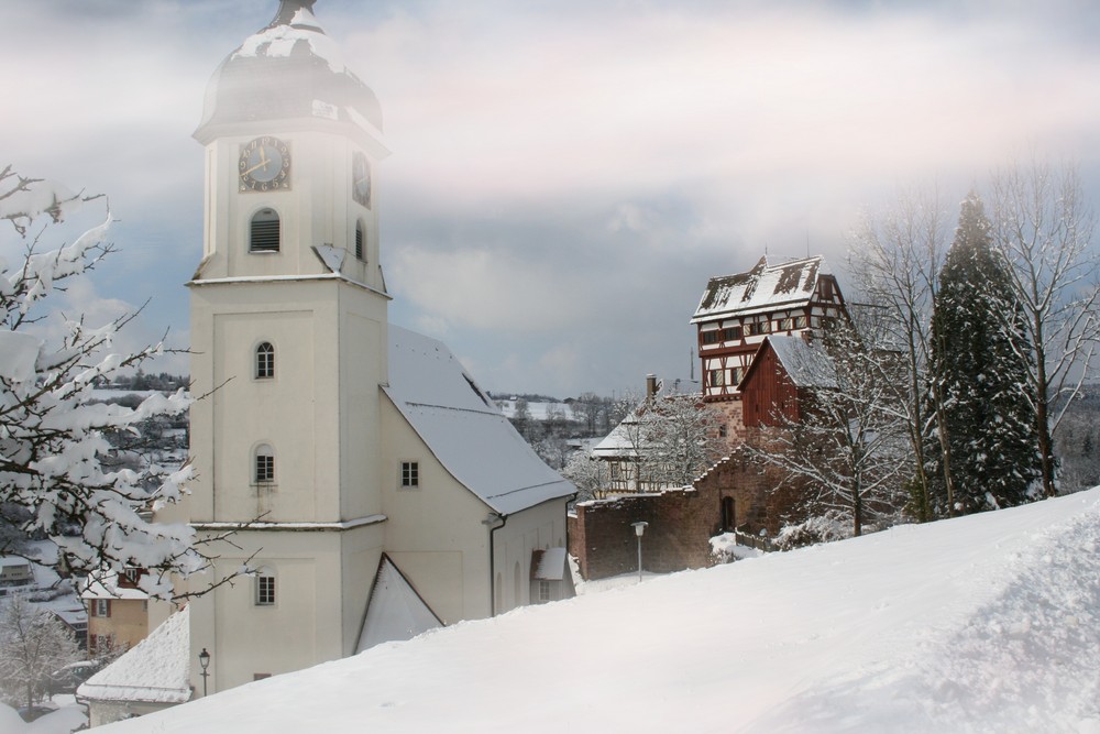 Stadtkirche und Schloss Altensteig