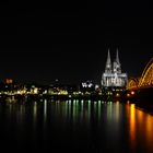 Stadtlandschaft Köln mit Dom und Hohenzollernbrücke