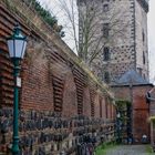 Stadtmauer und Zollturm in Zons