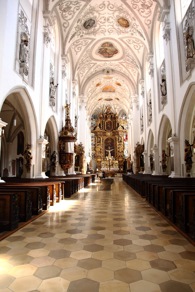 Stadtpfarrkirche Mariä Himmelfahrt