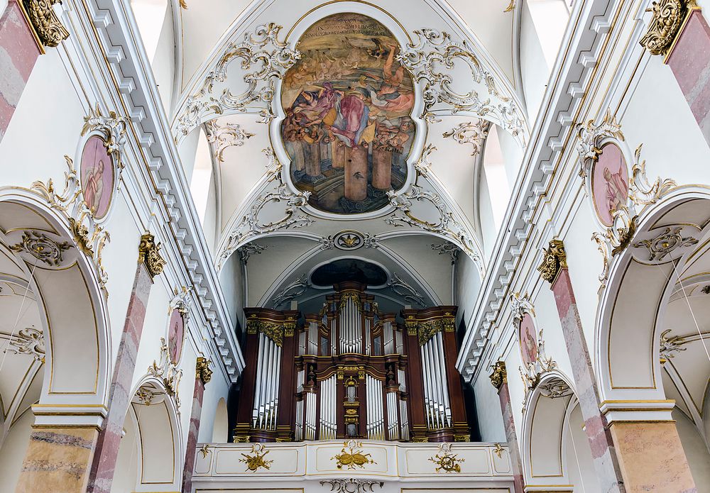 STADTPFARRKIRCHE ST BLASIUS (FULDA)