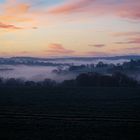 Stadtroda im Morgennebel