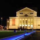 Stadttheater Duisburg und Kristallbaum