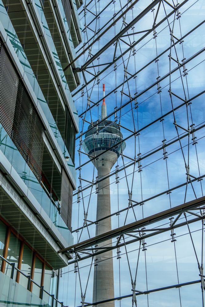 Stadttor in Düsseldorf