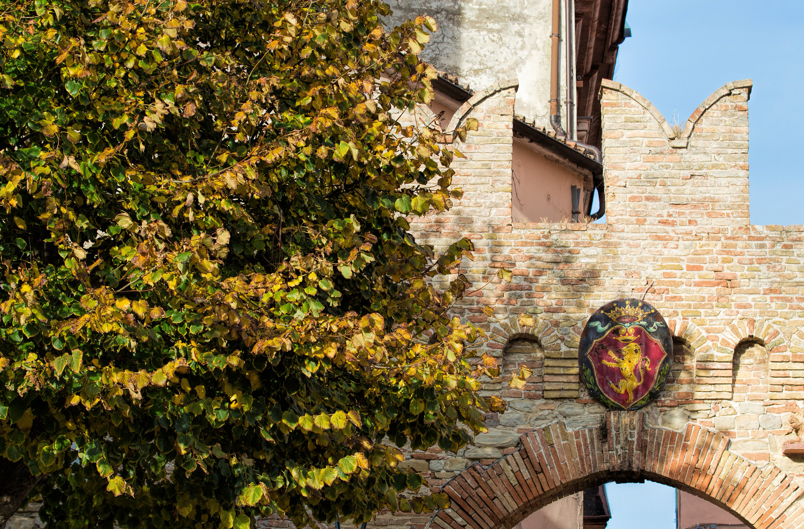 Stadttor von Poggio San Marcello