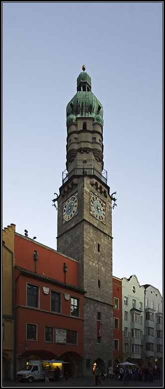 Stadtturm - gerade